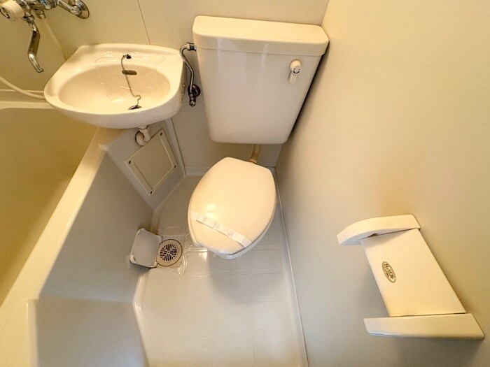 物件内観写真12　(トイレ)