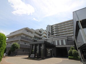 ｴｽﾘ-ﾄﾞ松原松ヶ丘Ⅲ番館(516)外観写真