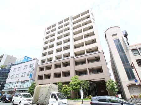 アパートメンツ江坂（南側）外観写真