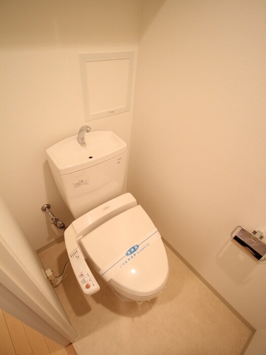 物件内観写真12　(トイレ)