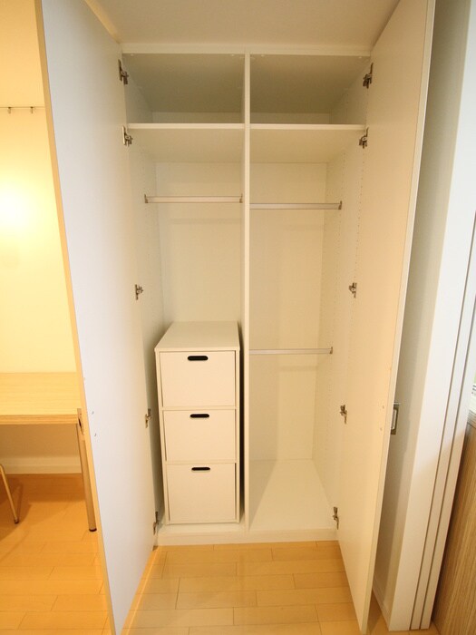 物件内観写真16　(収納)