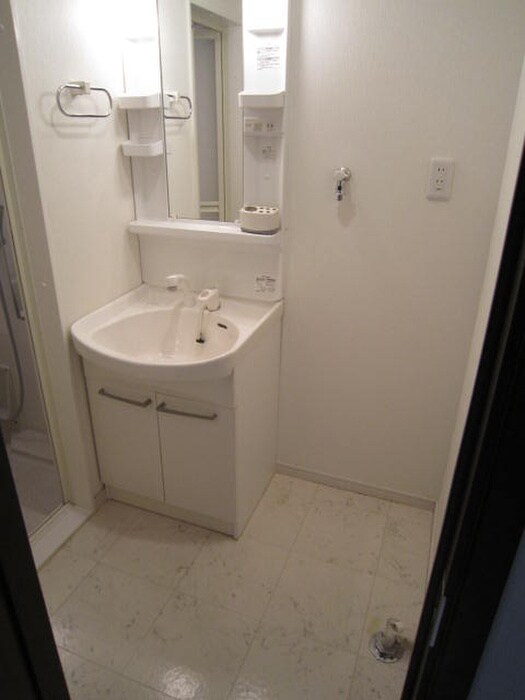 物件内観写真10　(洗面)