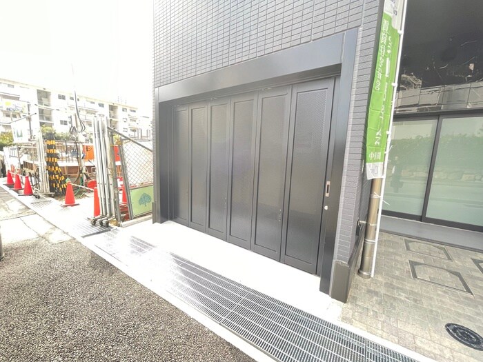 物件外観写真6　(外観写真)