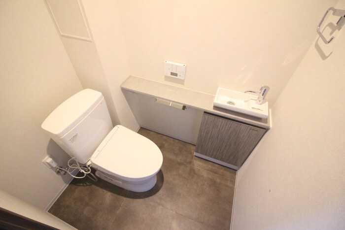 物件内観写真16　(トイレ)