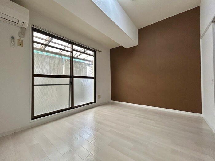 物件内観写真12　(居室)