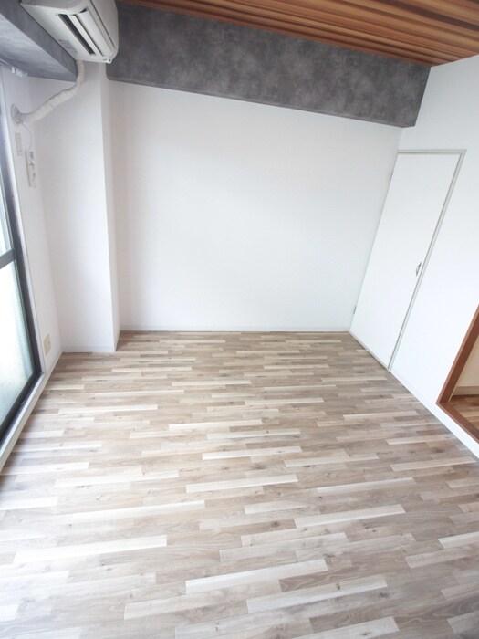 物件内観写真17　(居室)