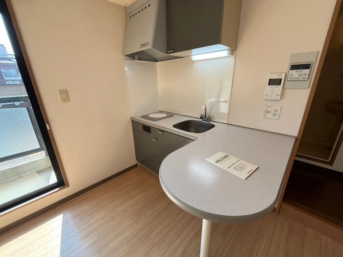 物件内観写真9　(キッチン)