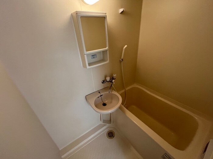 物件内観写真11　(バス／シャワールーム等)