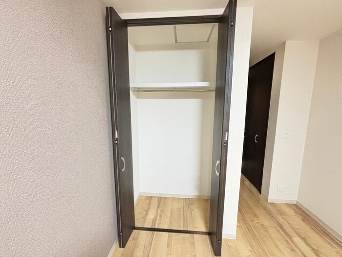 物件内観写真18　(収納)