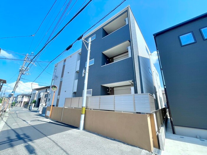 物件外観写真6　(外観写真)