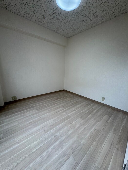 物件内観写真12　(居室)