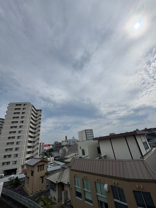 物件内観写真22　(室内からの展望)