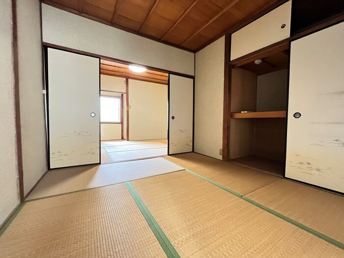 物件内観写真9　(居室)