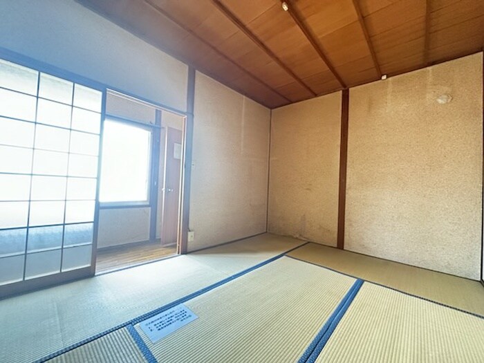 物件内観写真10　(居室)