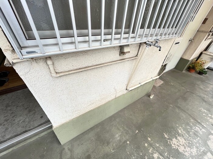 物件内観写真11　(洗濯機置場)