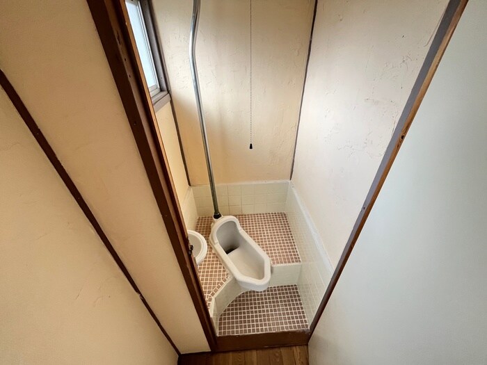 物件内観写真12　(トイレ)