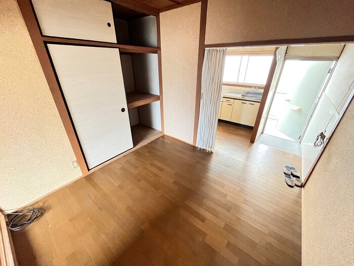 物件内観写真21　(居室)