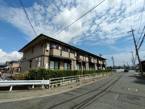 ピアーチェイマイ外観写真