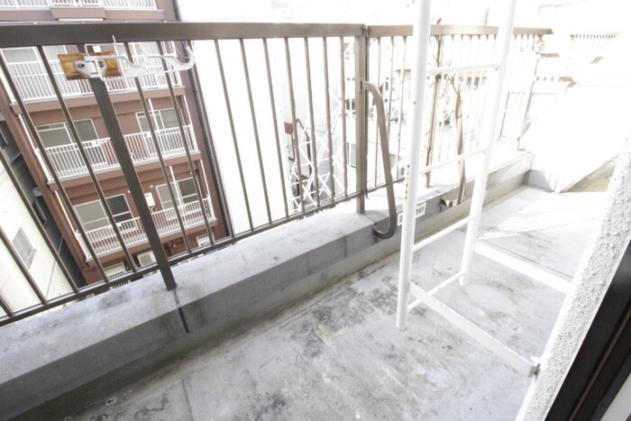 物件内観写真16　(ベランダ・バルコニー)