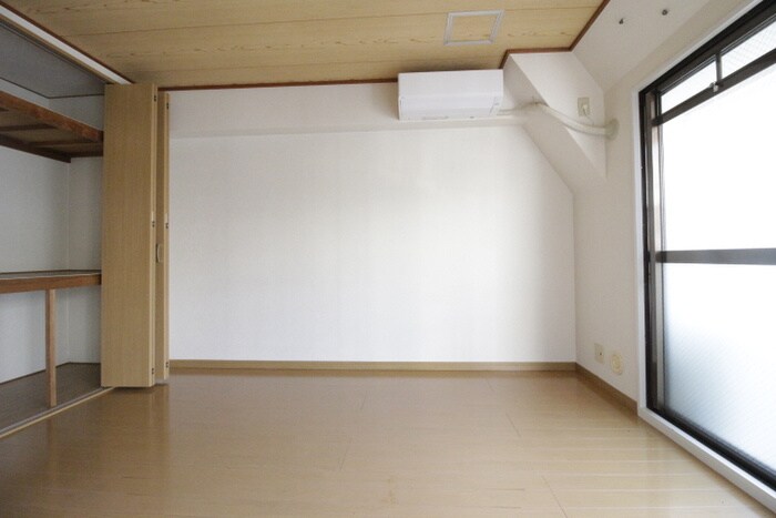 物件内観写真21　(居室)