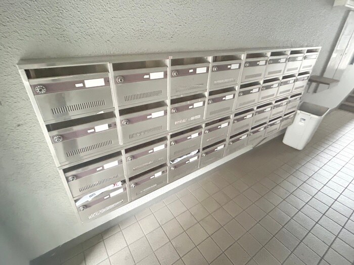 物件外観写真6　(建物設備)