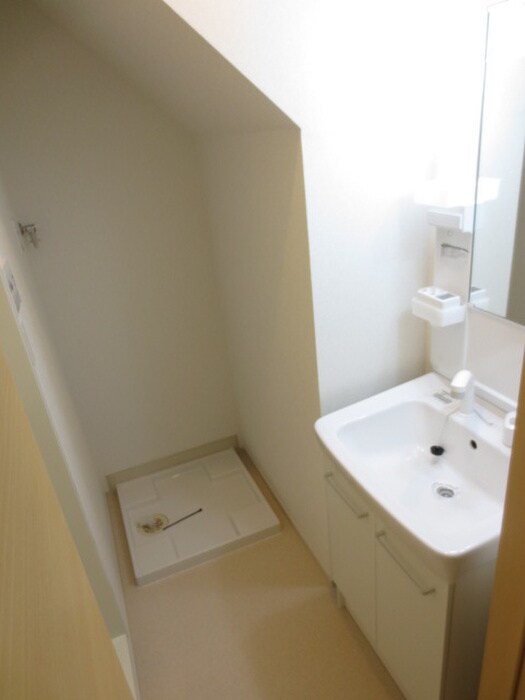 物件内観写真12　(洗面)