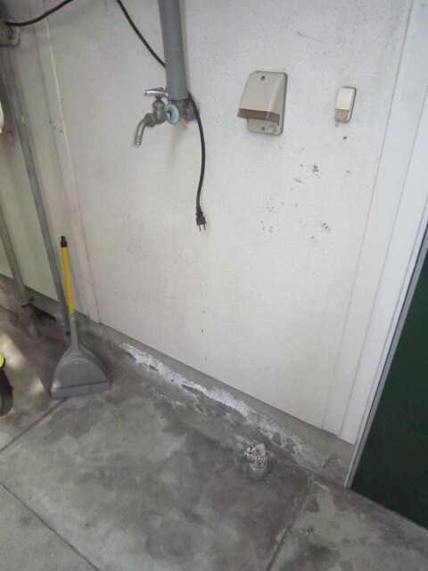 物件内観写真11　(洗濯機置場)