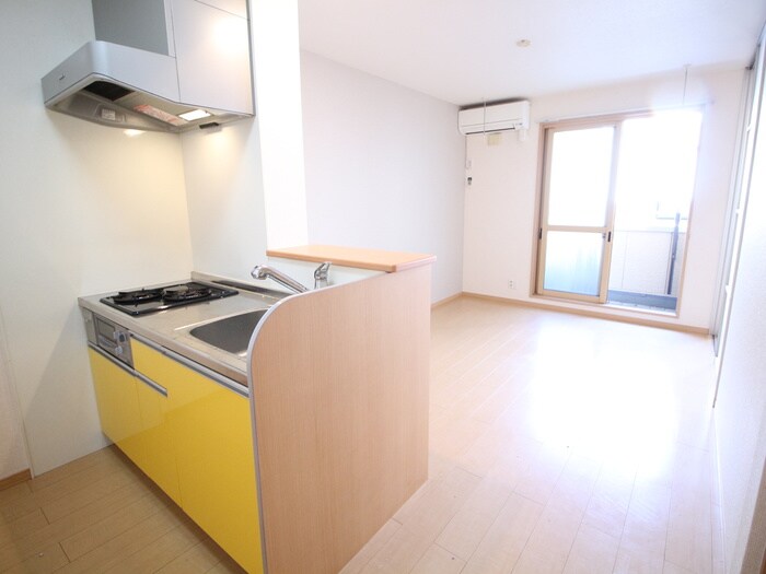 物件内観写真8　(居室)