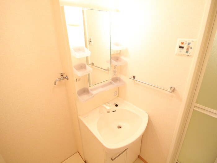 物件内観写真15　(洗面)