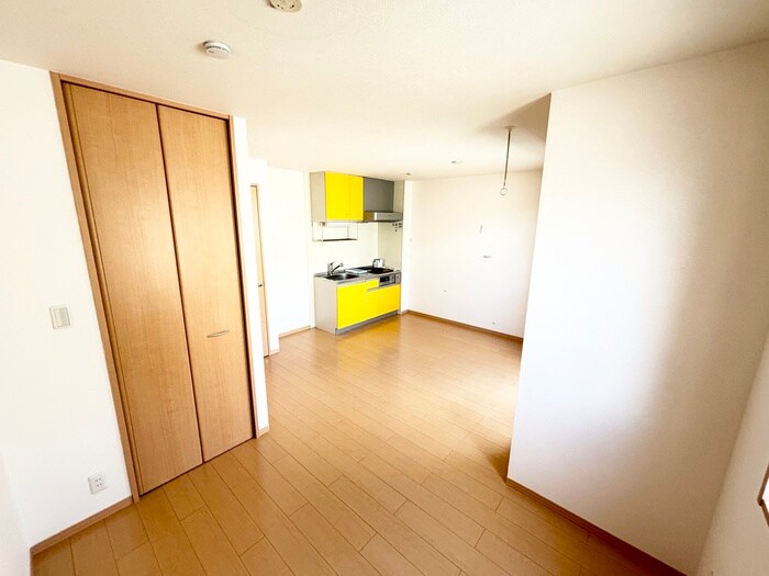 物件内観写真18　(居室)