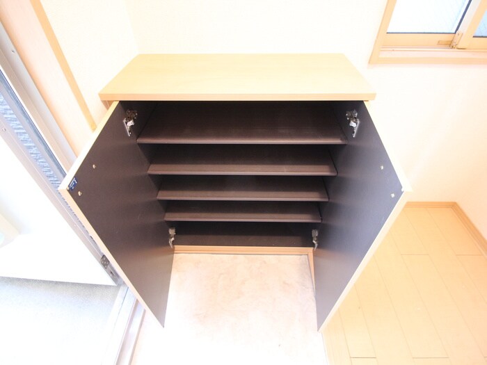 物件内観写真19　(靴箱)