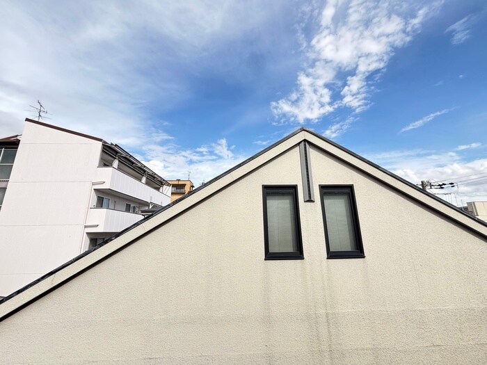 物件内観写真22　(室内からの展望)