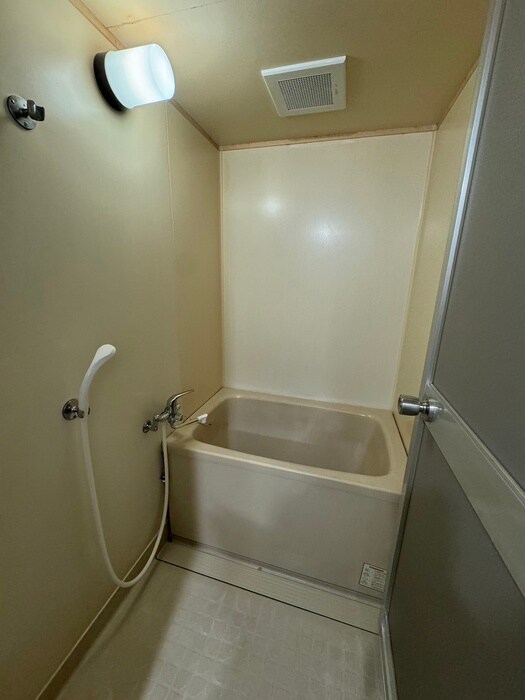 物件内観写真9　(バス／シャワールーム等)