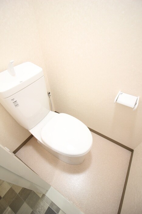 物件内観写真9　(トイレ)