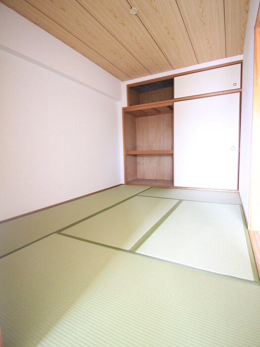 物件内観写真22　(居室)