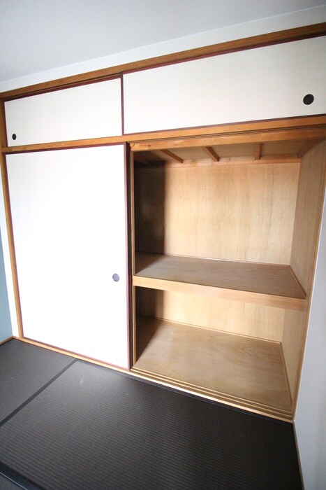 物件内観写真22　(収納)