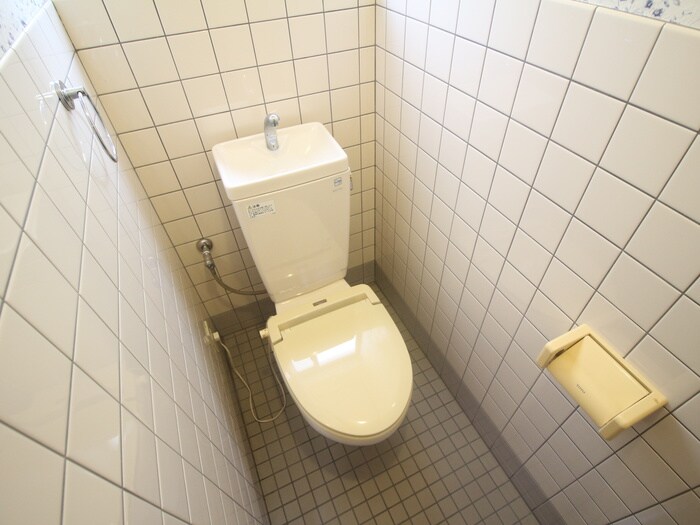 物件内観写真8　(トイレ)