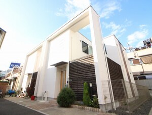 ペールヴィラージュ外観写真