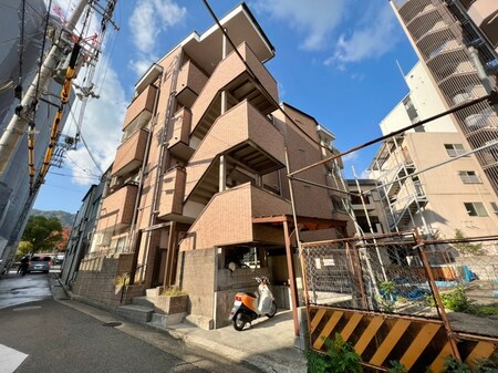 マンション王子外観写真