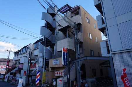 カヤビル外観写真
