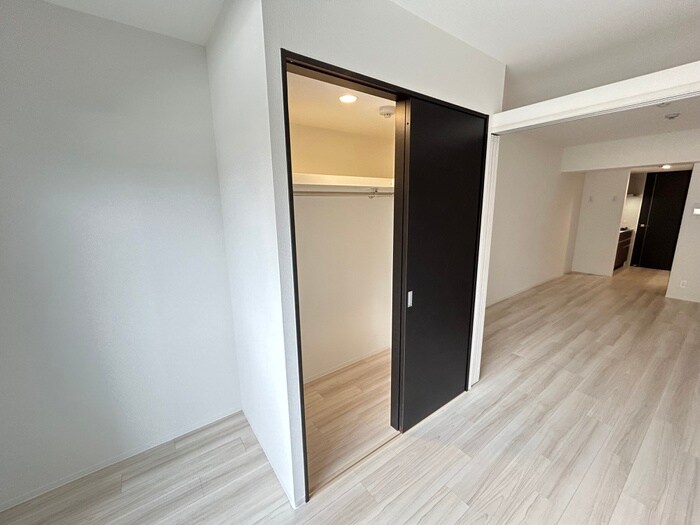 物件内観写真13　(収納)