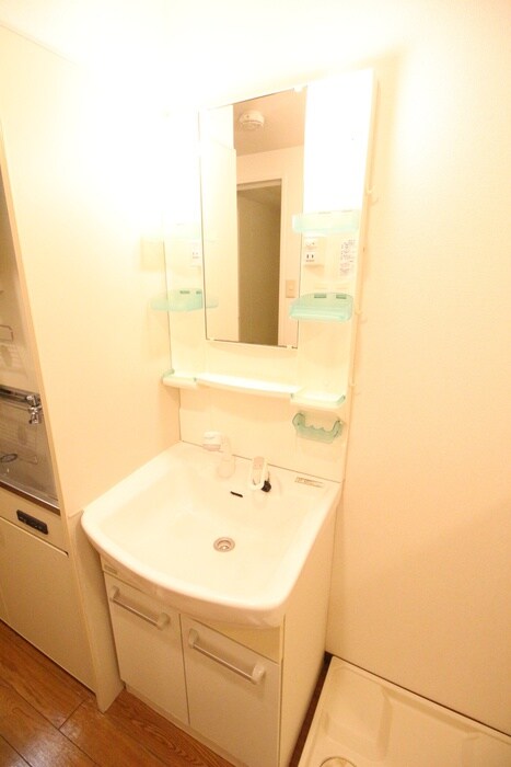 物件内観写真9　(洗面)