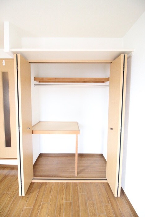 物件内観写真13　(収納)