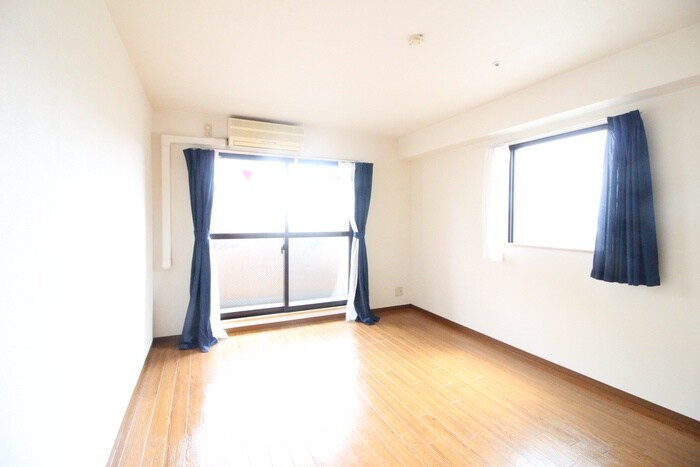 物件内観写真19　(居室)