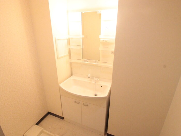 物件内観写真12　(洗面)