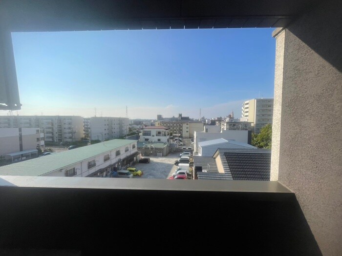 物件内観写真22　(室内からの展望)