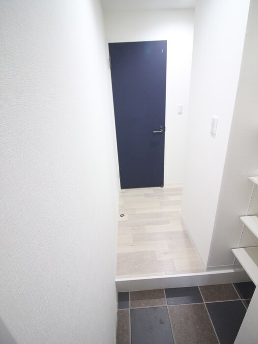 物件内観写真17　(廊下)