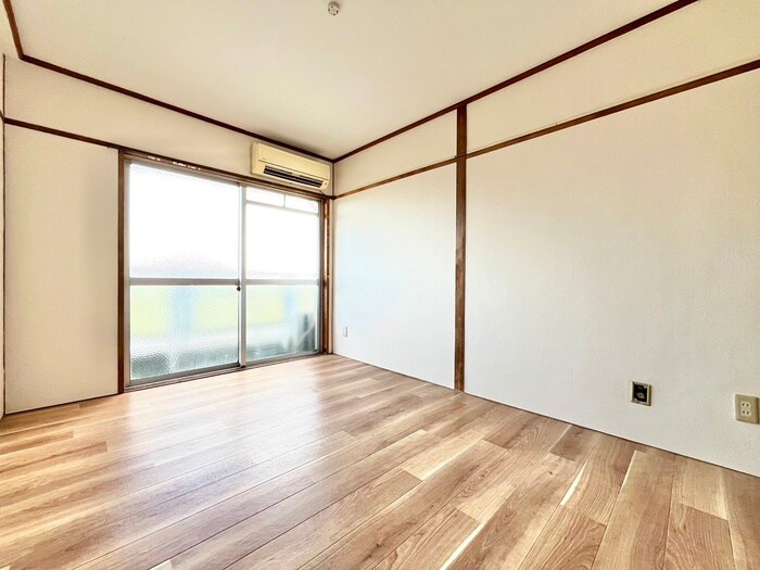 物件内観写真14　(居室)