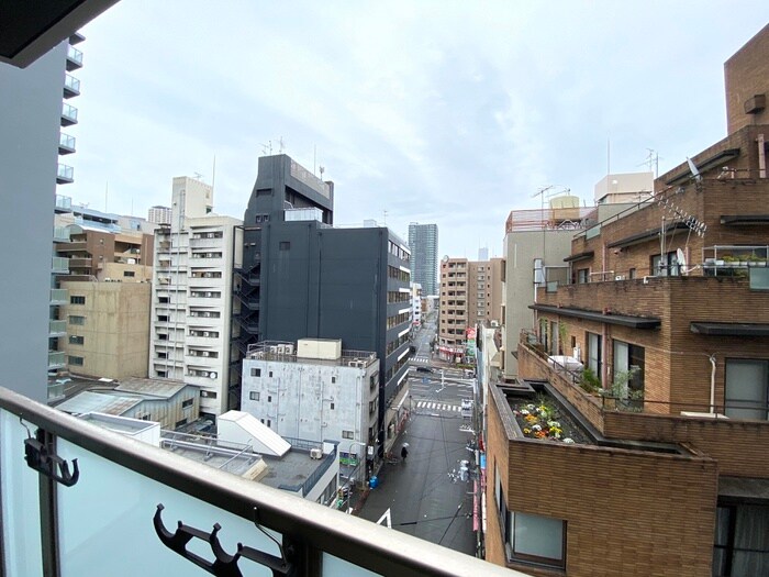 物件内観写真10　(室内からの展望)