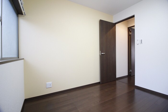 物件内観写真15　(居室)